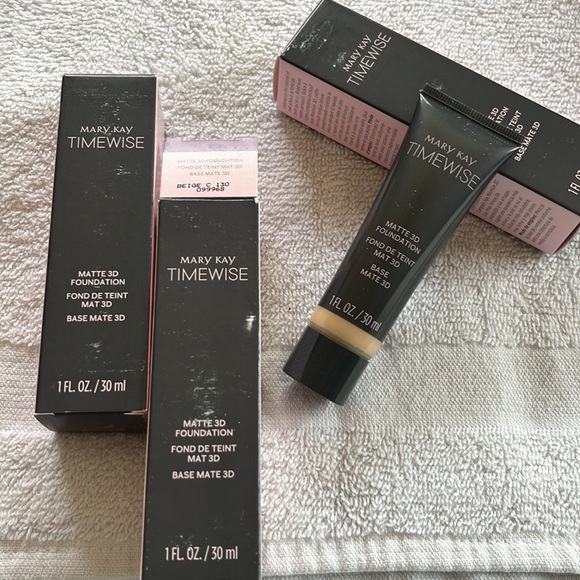 Mary Kay | Makeup | Mary Kay Timewise Matte 3d Foundation For Combo To ...